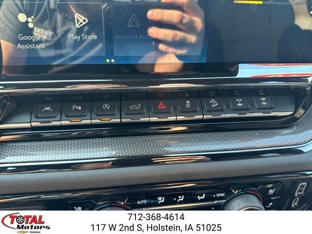 New 2026 Chevrolet Silverado 1500 ZR2 w/ Dark Appearance Package AWD/4WD image 26