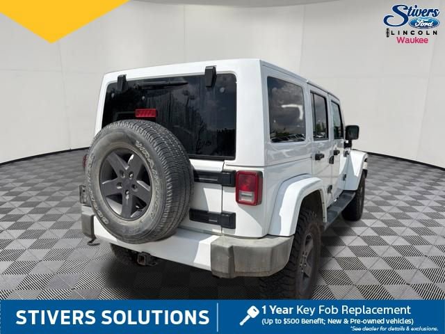 Used 2016 Jeep Wrangler Unlimited Sahara w/ Connectivity Group AWD/4WD image 7