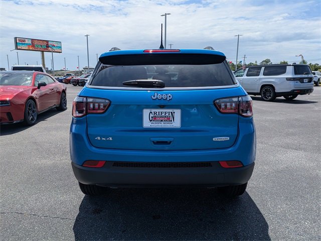 New 2025 Jeep Compass Latitude w/ Sun & Sound Group image 4