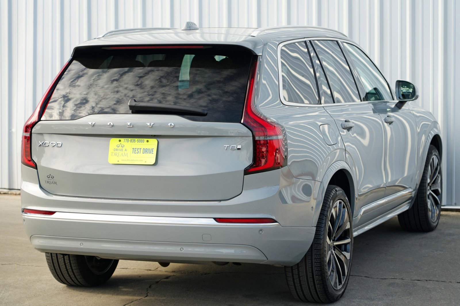 Used 2025 Volvo XC90 T8 Plus w/ Protection Package Premier AWD/4WD image 55