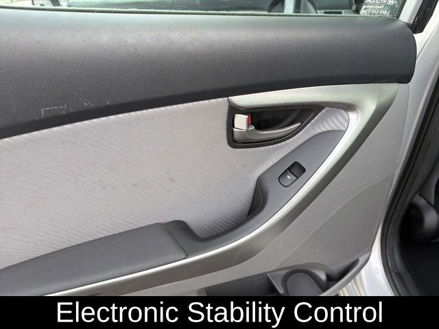 Used 2013 Hyundai Elantra GLS w/ Preferred Pkg image 20