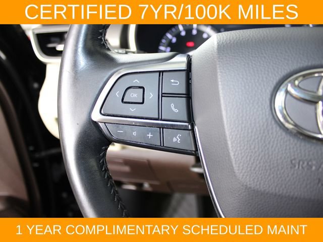 Used 2020 Toyota Highlander XLE AWD/4WD image 21