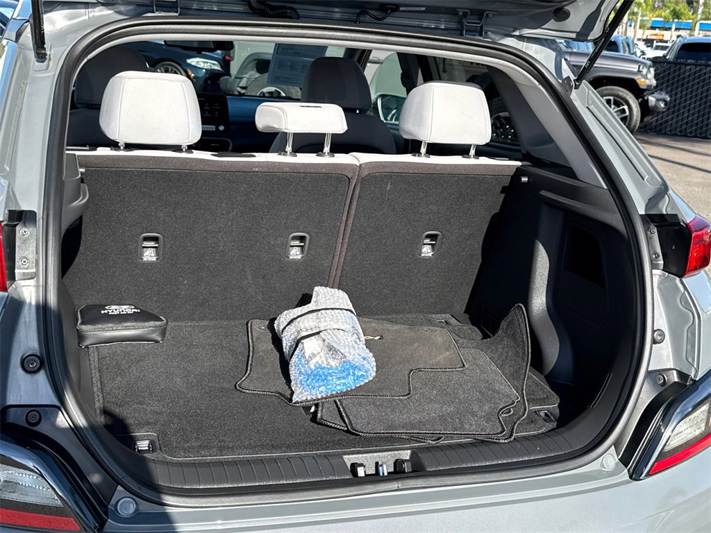 Used 2023 Hyundai Kona SEL image 14