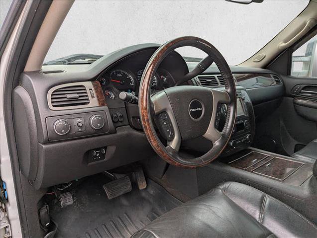 Used 2012 GMC Sierra 2500 Denali w/ Suspension Package, Off-Road image 12