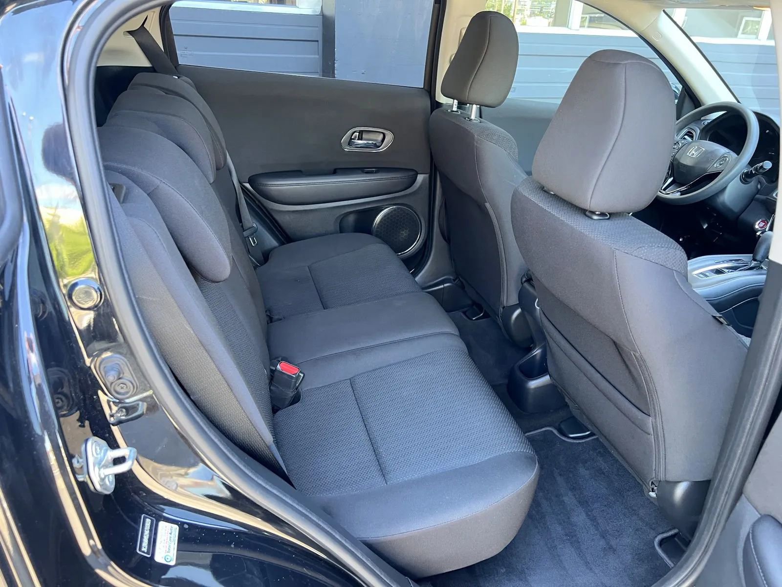 Used 2017 Honda HR-V EX image 14