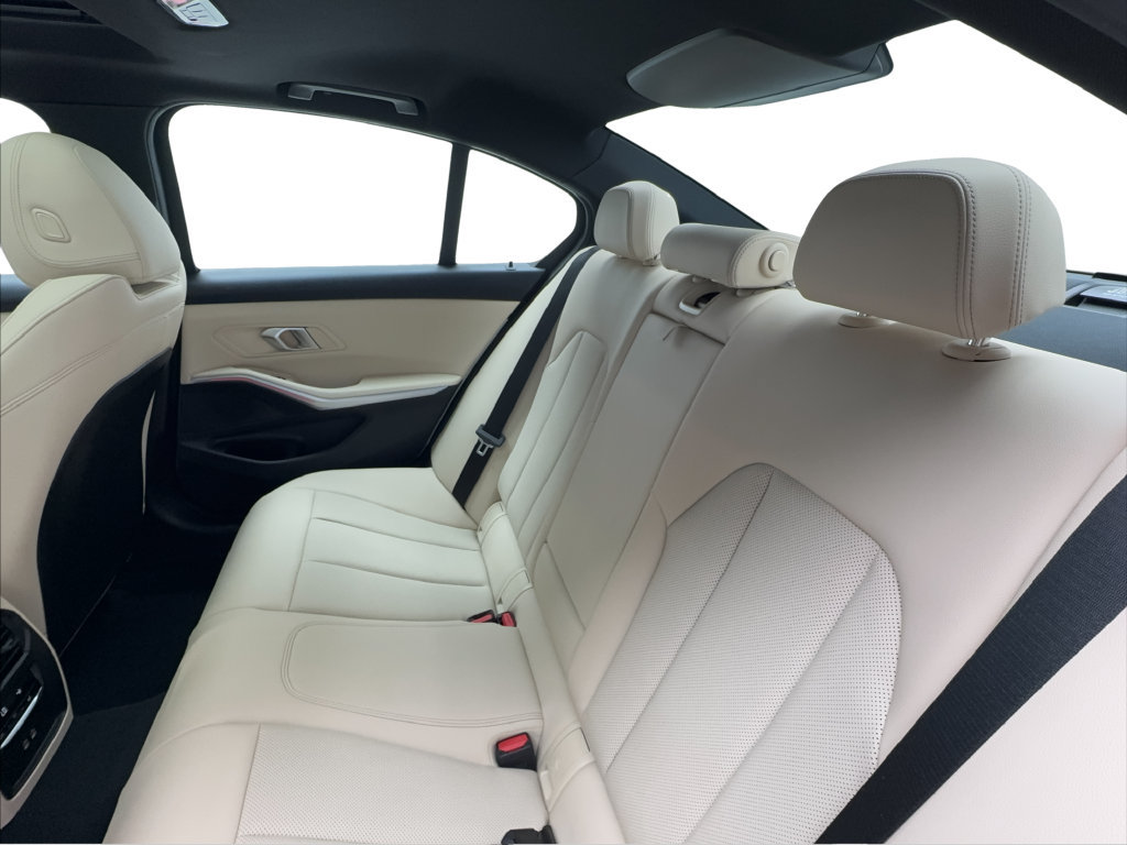 Used 2026 BMW 330i Sedan RWD image 27