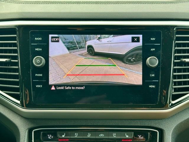 Used 2023 Volkswagen Atlas Cross Sport SEL Premium R-Line image 29