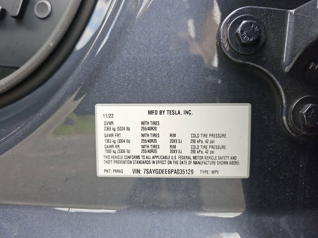 Used 2023 Tesla Model Y AWD image 40