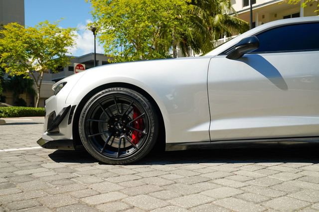 Used 2019 Chevrolet Camaro ZL1 image 13