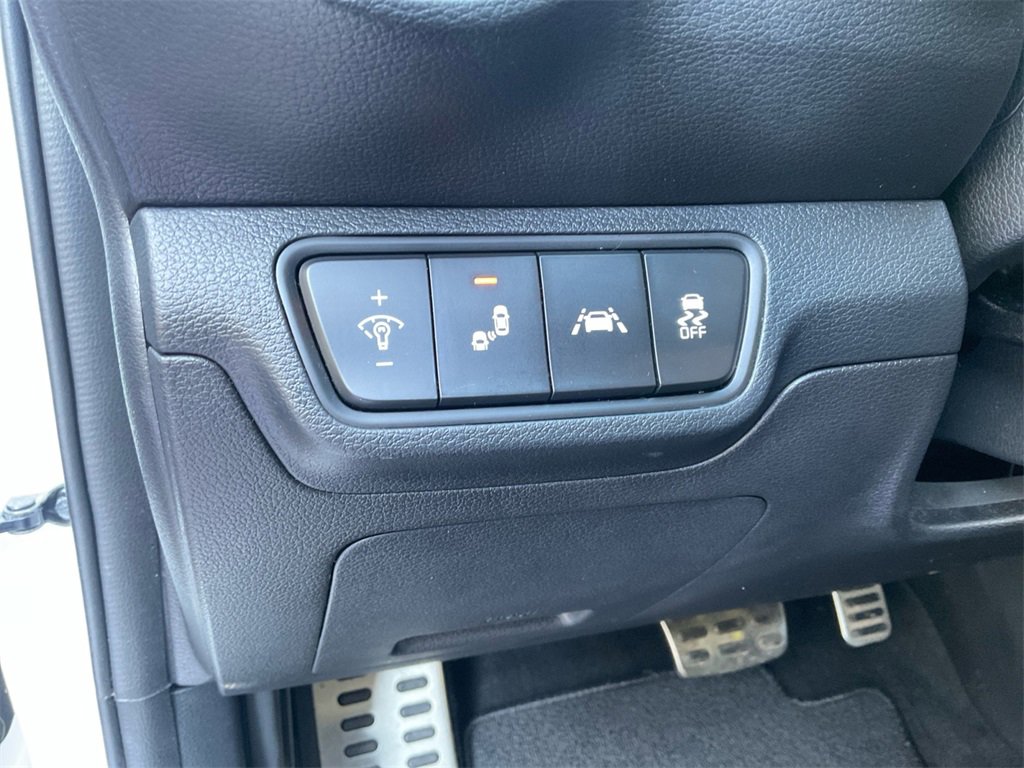 Used 2021 Kia Forte GT image 24