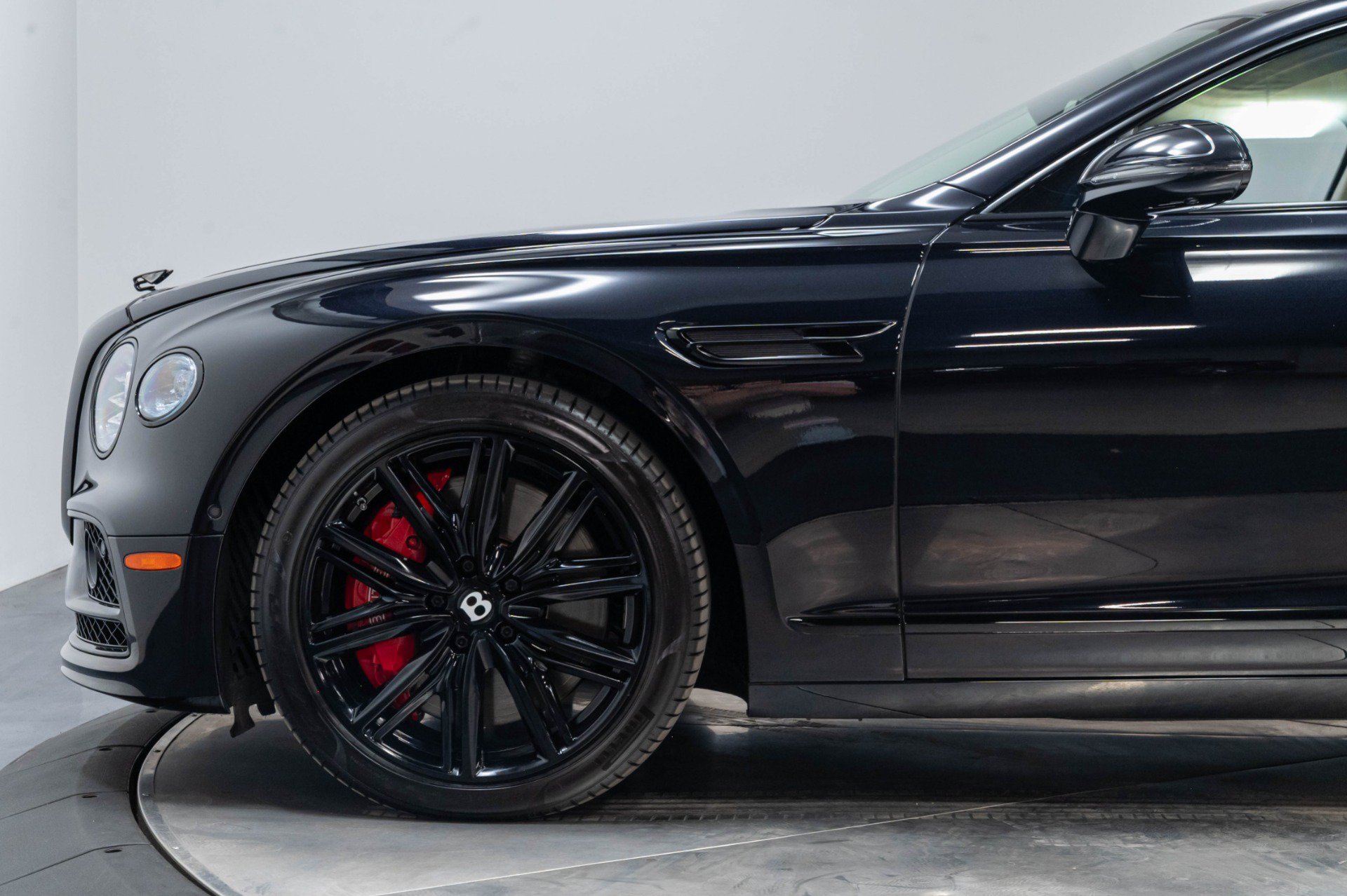 Used 2021 Bentley Flying Spur W12 AWD/4WD image 56