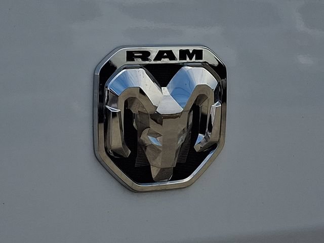 Used 2025 RAM ProMaster 2500 w/ U-Haul Equipment Group FWD image 32