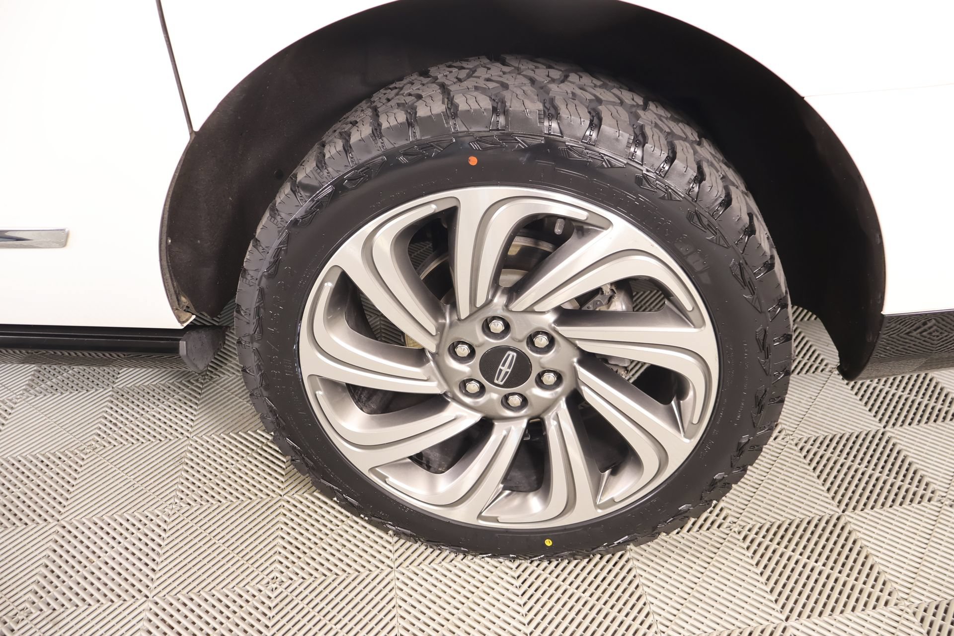 Used 2023 Lincoln Navigator L Reserve AWD/4WD image 20