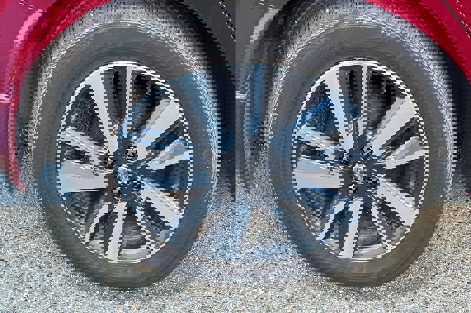 Used 2020 Nissan Versa SV image 14