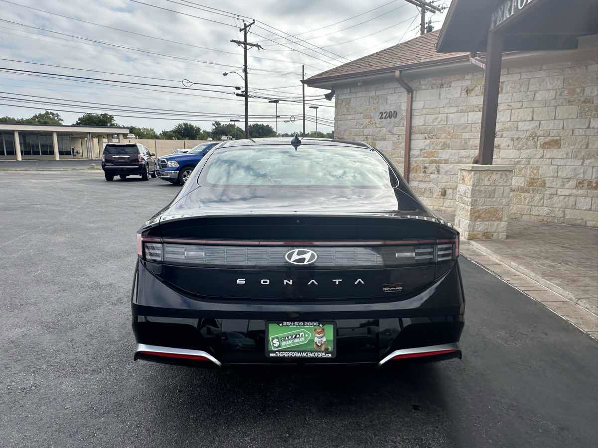 Used 2024 Hyundai Sonata SEL image 3