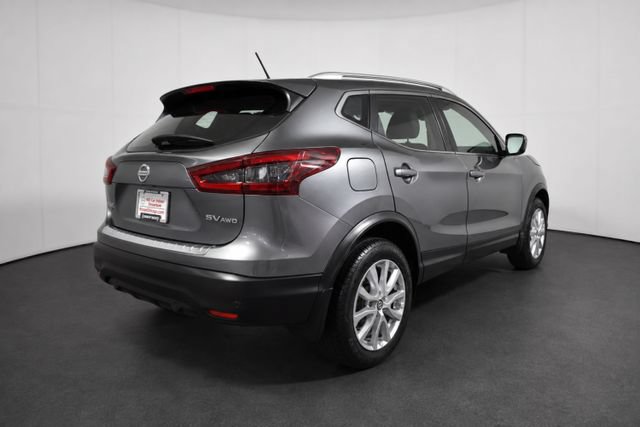 Used 2022 Nissan Rogue Sport SV AWD/4WD image 4