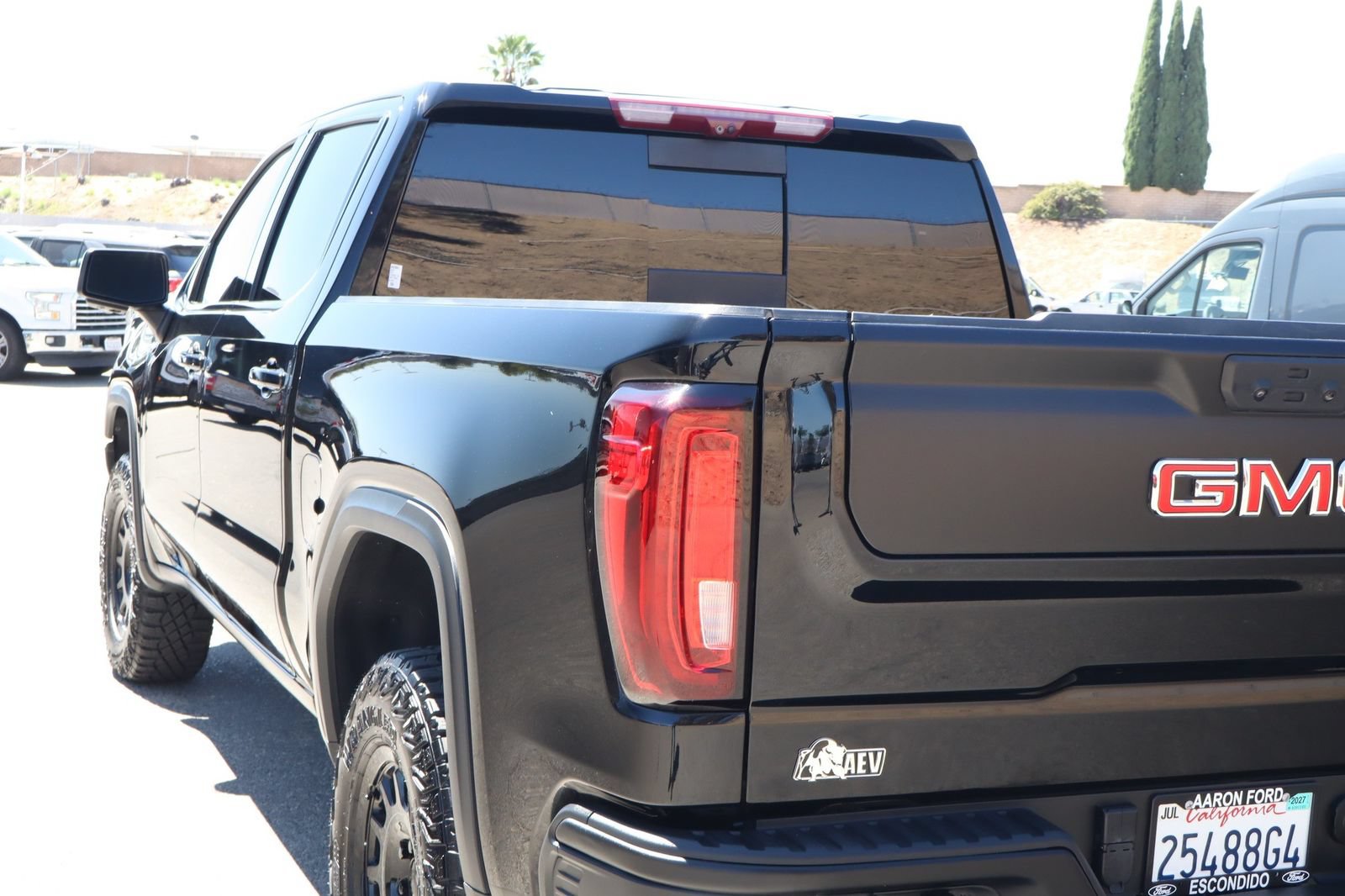 Used 2024 GMC Sierra 1500 AT4X w/ AT4X AEV Edition AWD/4WD image 16