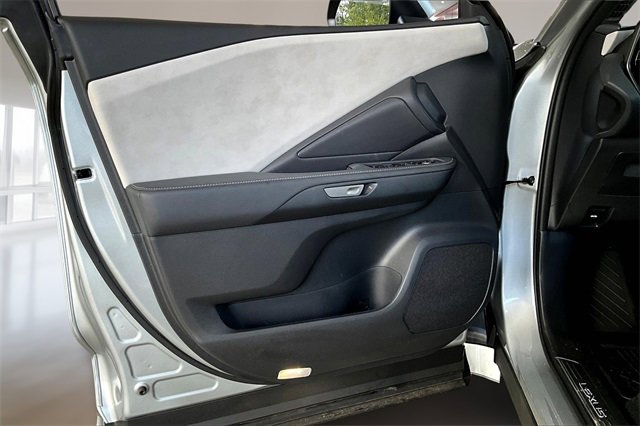 Used 2025 Lexus TX 350 AWD image 17