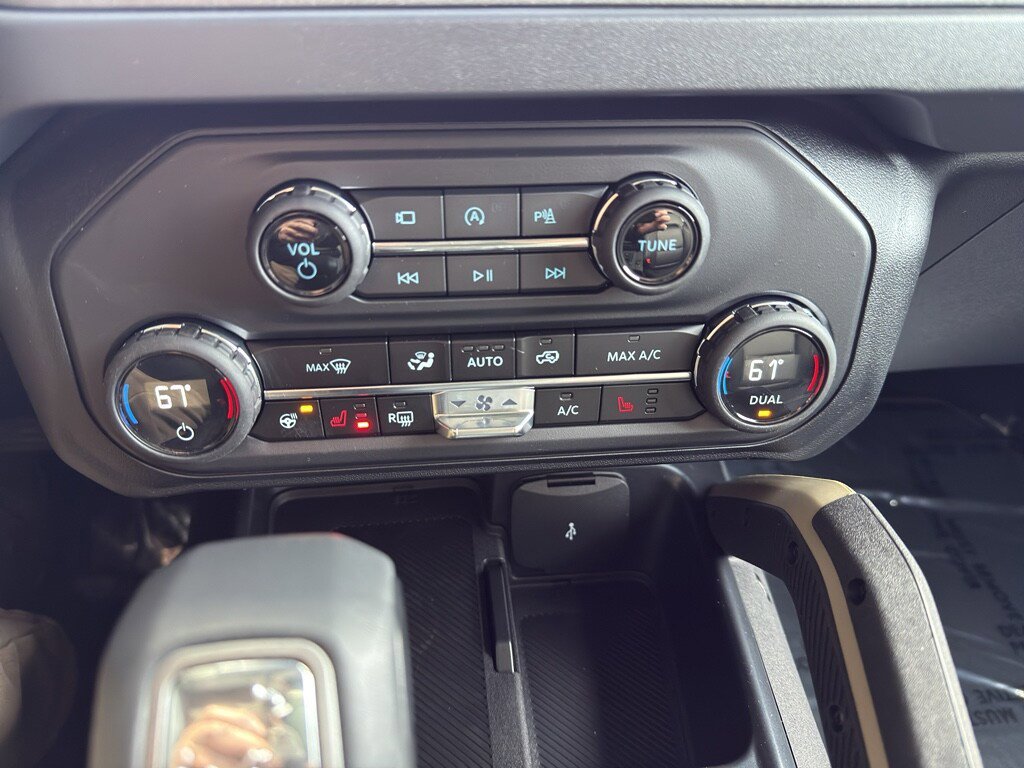 New 2025 Ford Bronco Badlands AWD/4WD image 55