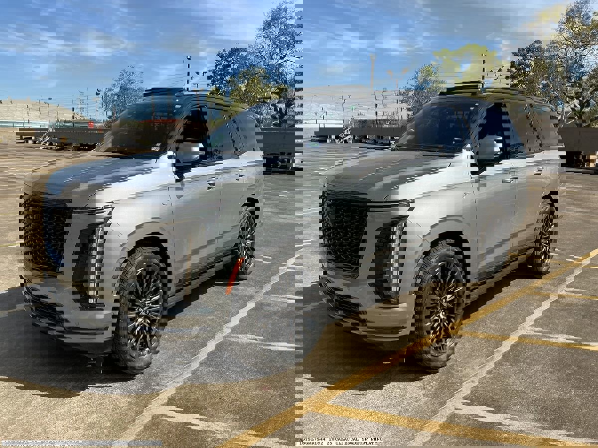 Used 2025 Cadillac Escalade Sport Platinum w/ LPO, Floor Liner Package image 4