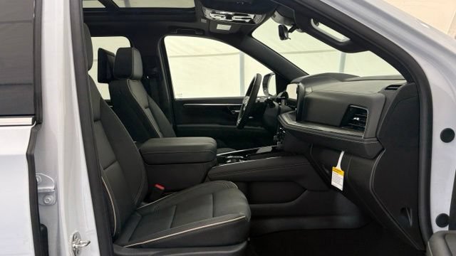 New 2026 Chevrolet Suburban Premier AWD/4WD image 25