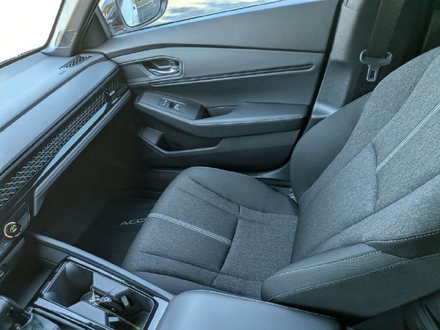 Used 2024 Honda Accord Sport image 15