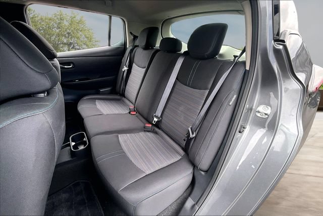 Certified 2025 Nissan Leaf SV Plus FWD image 21