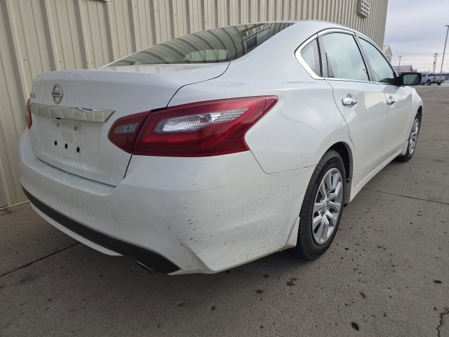 Used 2018 Nissan Altima 2.5 S w/ S Convenience Package image 5
