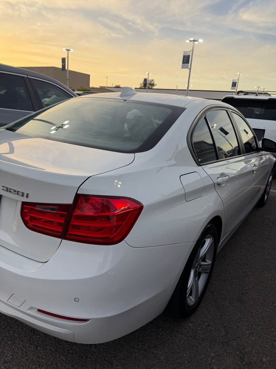 Used 2015 BMW 328i Sedan RWD image 4
