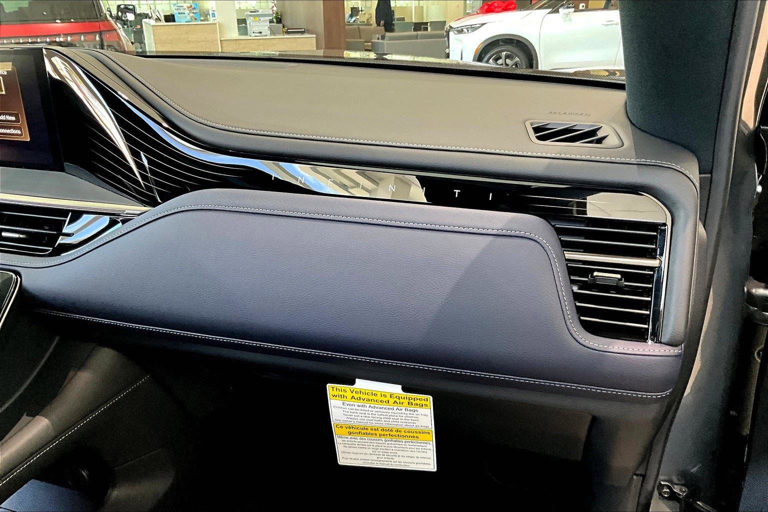 New 2026 INFINITI QX80 4WD image 17