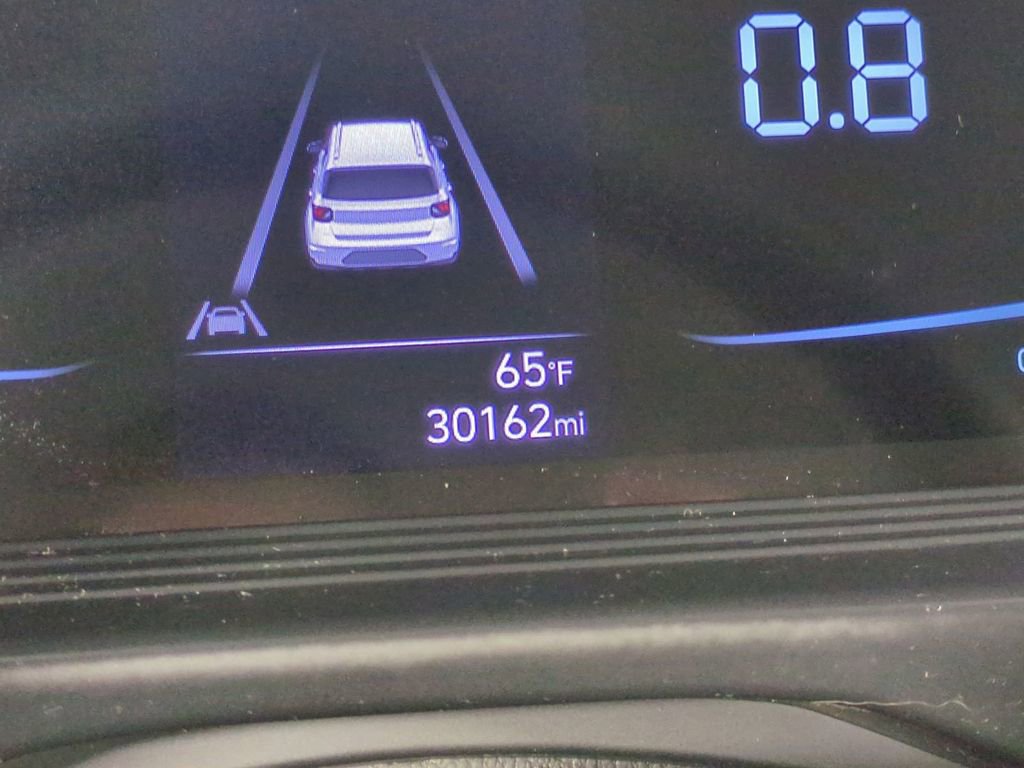 Used 2023 Hyundai Venue SEL image 34