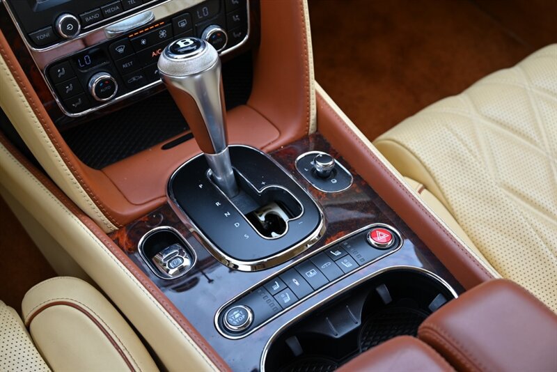 Used 2016 Bentley Flying Spur W12 AWD/4WD image 47