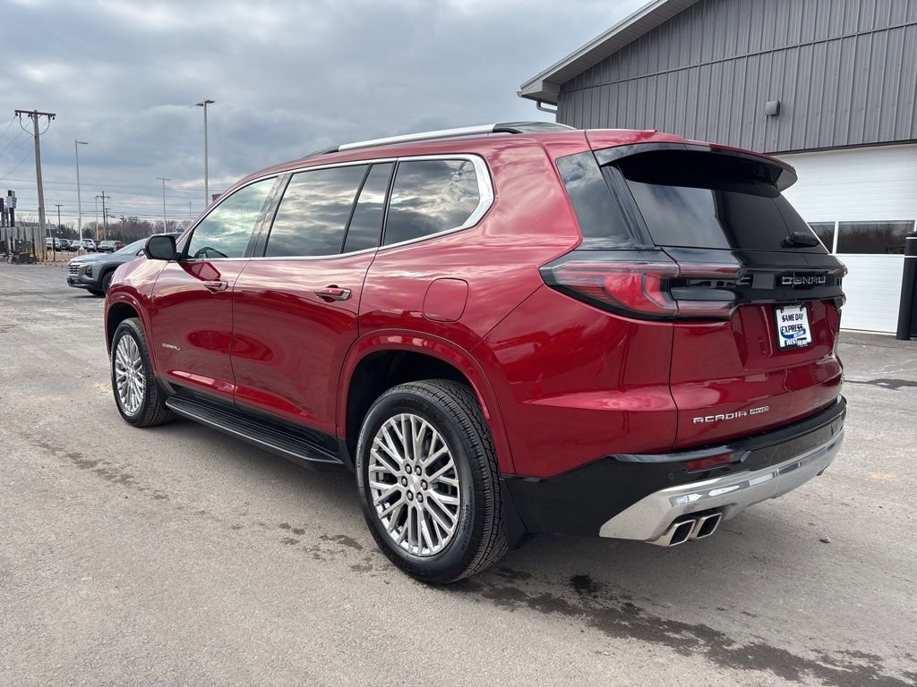 Used 2025 GMC Acadia Denali image 15