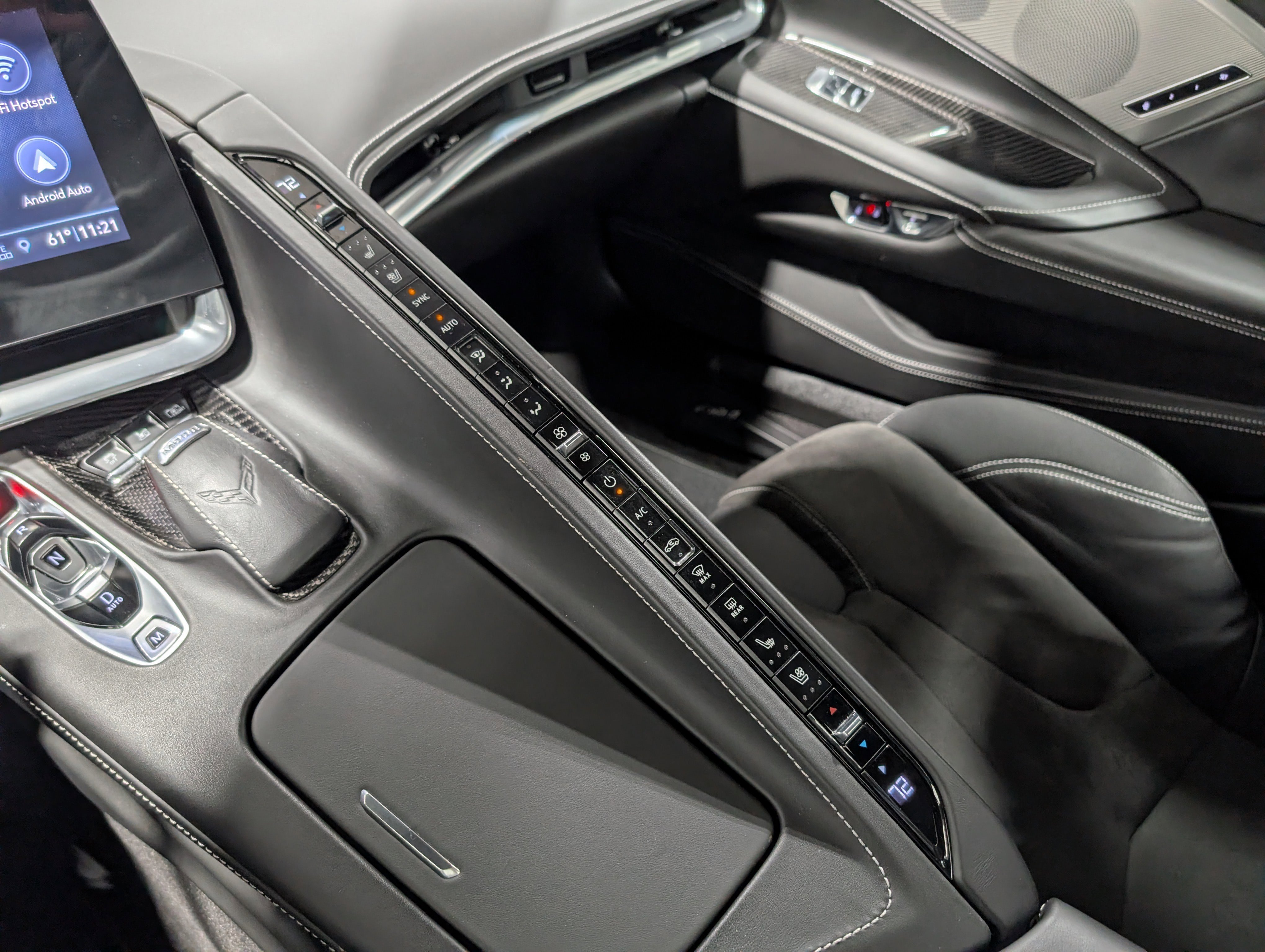 Used 2020 Chevrolet Corvette Stingray Premium Conv w/ 3LT Preferred Equipment Group image 23