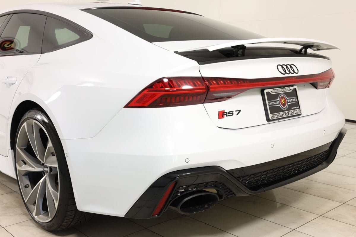 Used 2021 Audi RS 7 Sportback w/ Black Optic Package AWD/4WD image 46