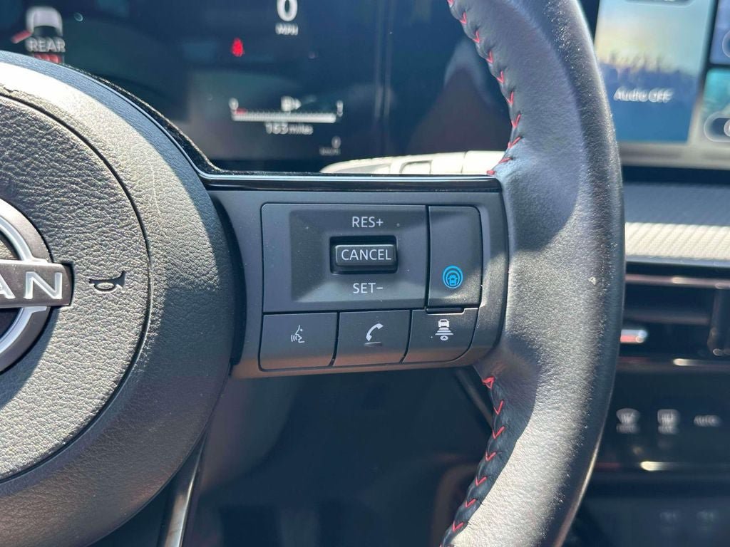 Used 2025 Nissan Kicks SR AWD/4WD image 21