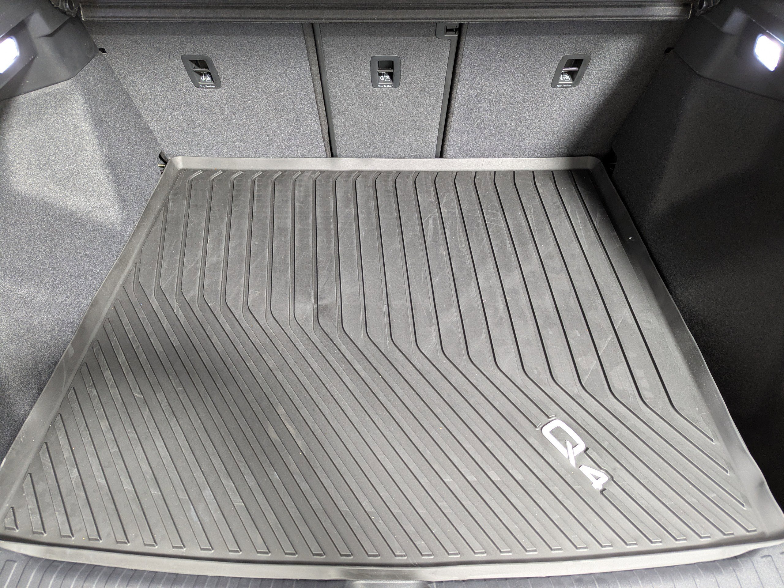 Certified 2024 Audi Q4 e-tron Premium Plus w/ Premium Plus image 23