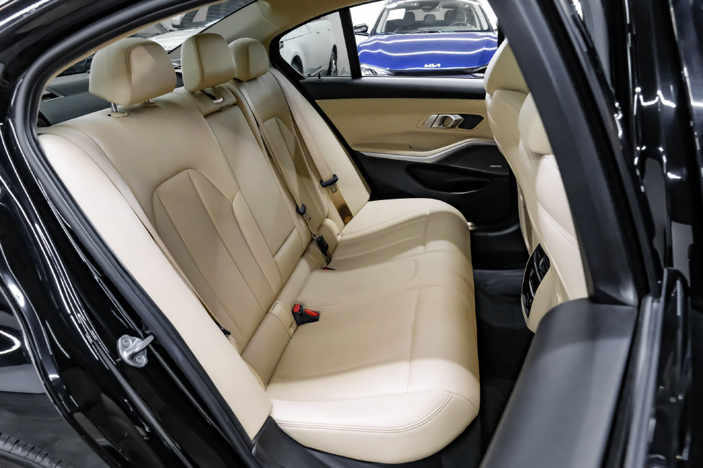 Used 2019 BMW 330i Sedan RWD image 41