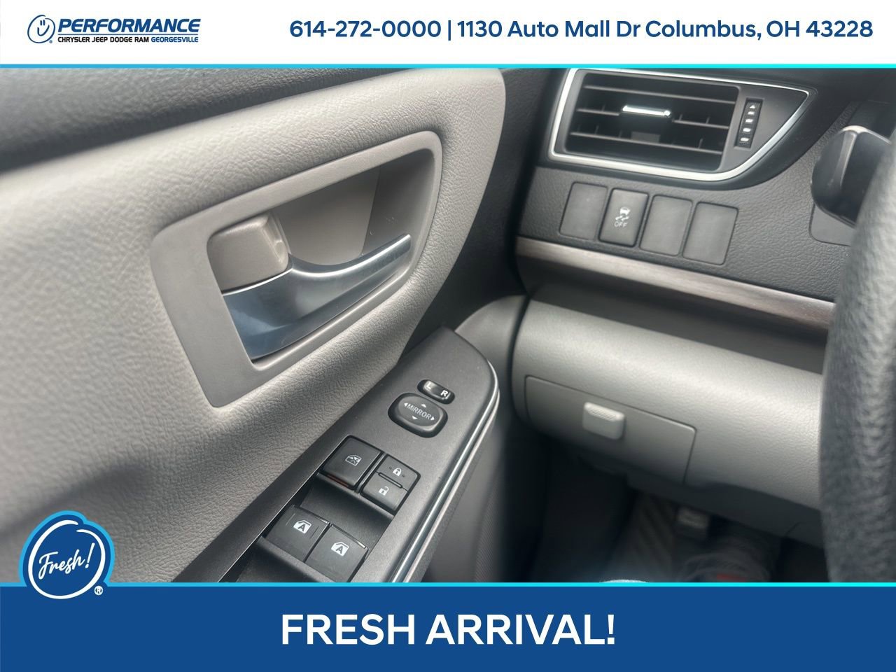 Used 2016 Toyota Camry LE image 25