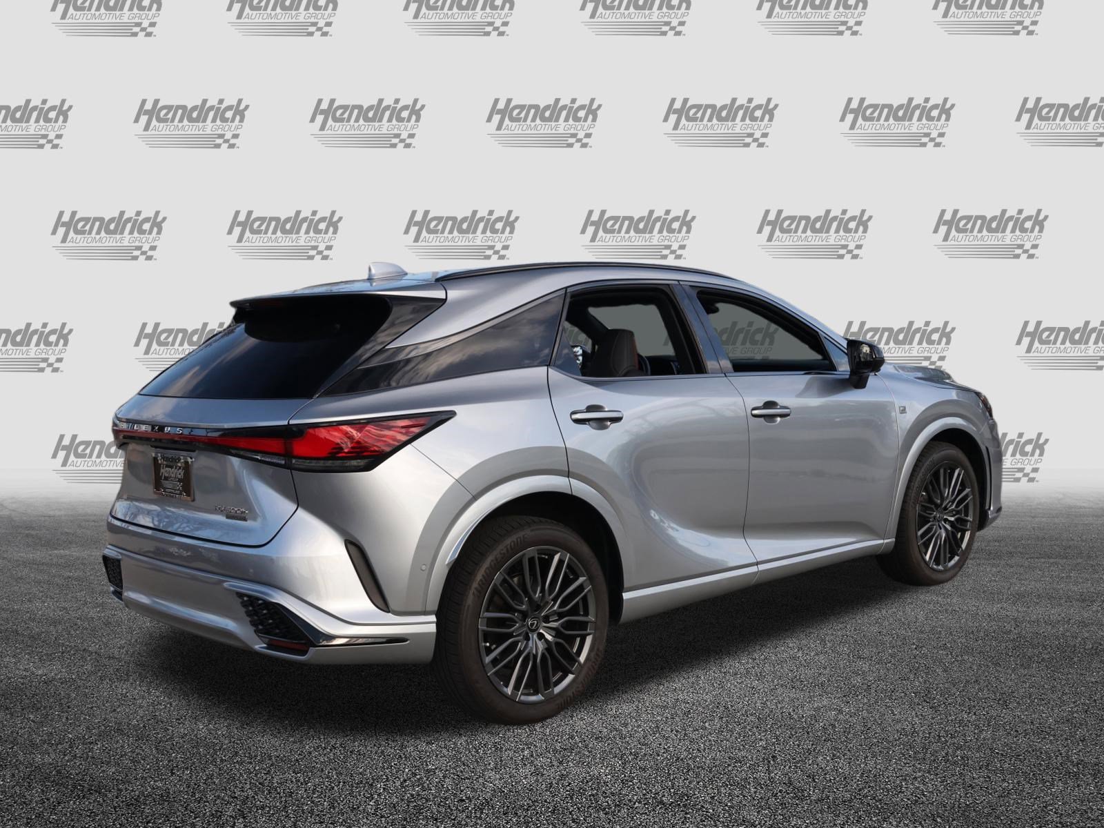 Certified 2023 Lexus RX 500h F Sport w/ Accessory Package (Z1) image 9
