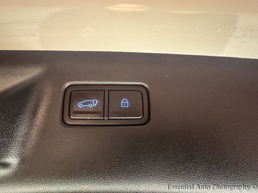 Used 2024 Hyundai Santa Fe XRT image 32