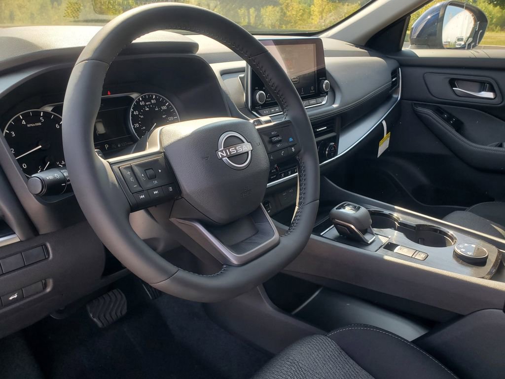 New 2026 Nissan Rogue SV image 14