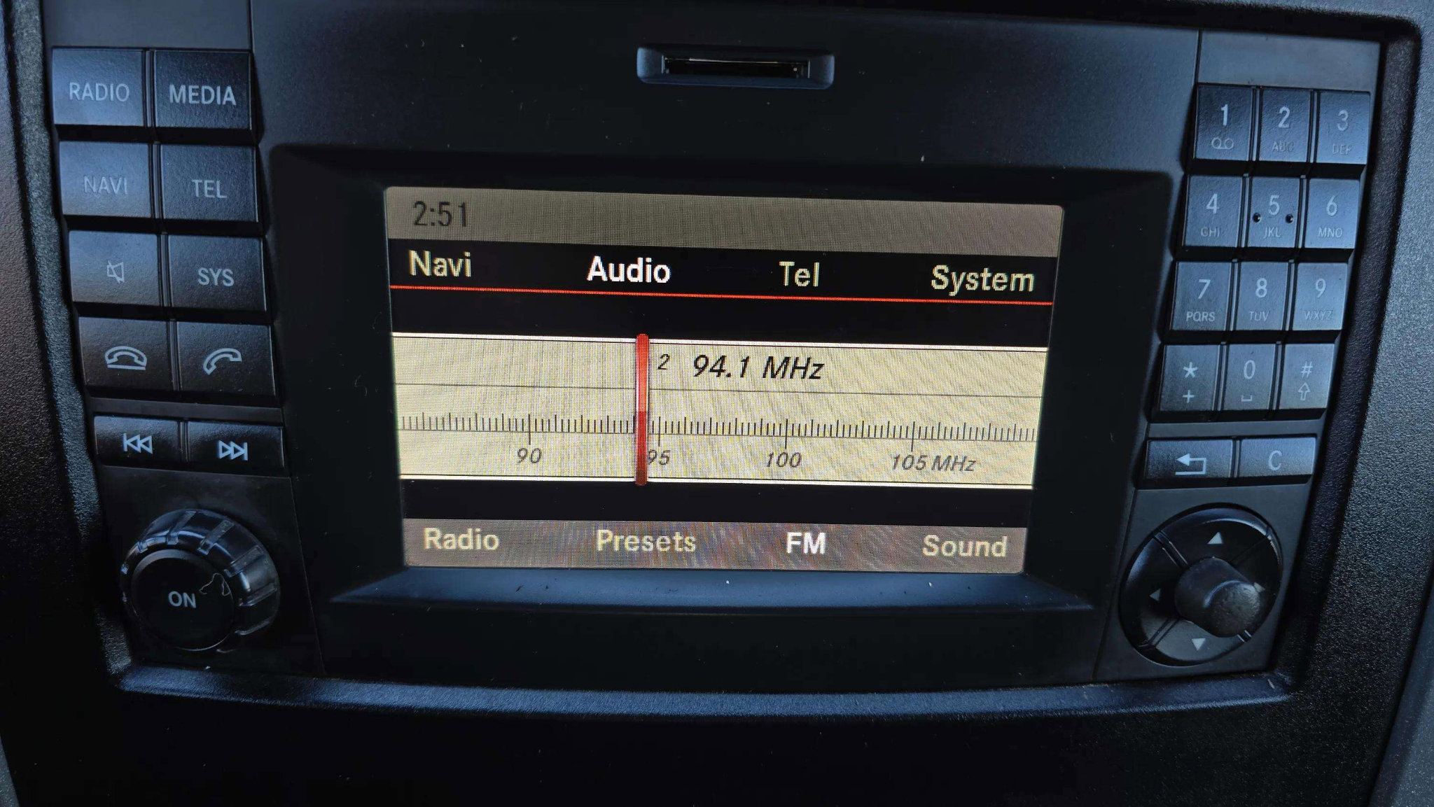 Used 2014 Freightliner Sprinter 3500 image 37