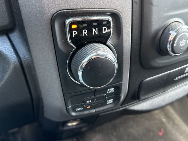 Used 2017 RAM 1500 Express w/ Black Ram 1500 Express Group image 32
