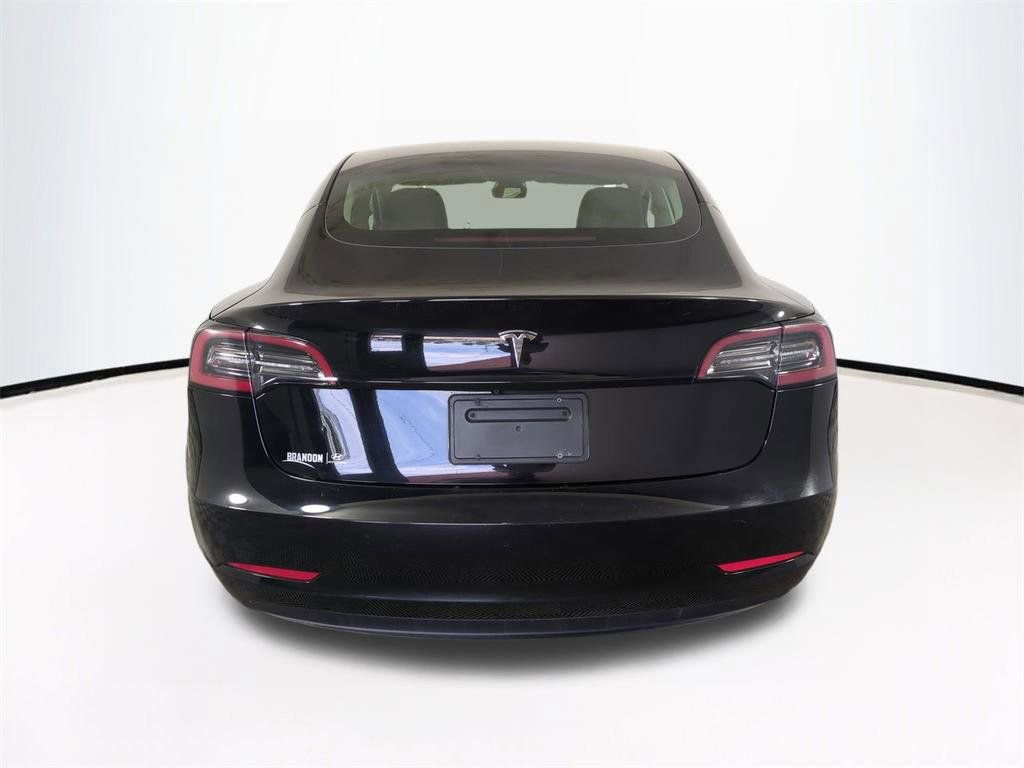 Used 2023 Tesla Model 3 Standard Range image 6