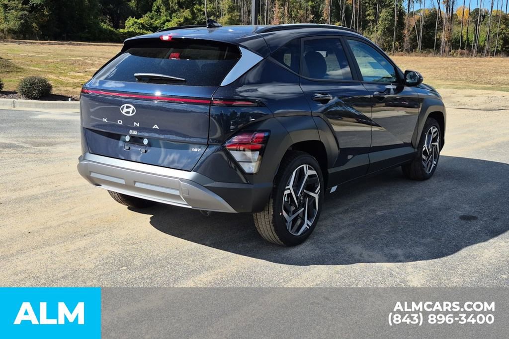 Used 2026 Hyundai Kona SEL Premium image 5