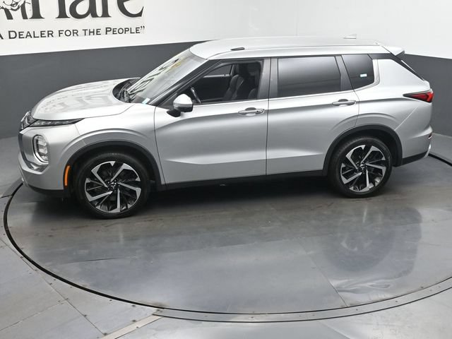 Used 2024 Mitsubishi Outlander SE FWD image 64