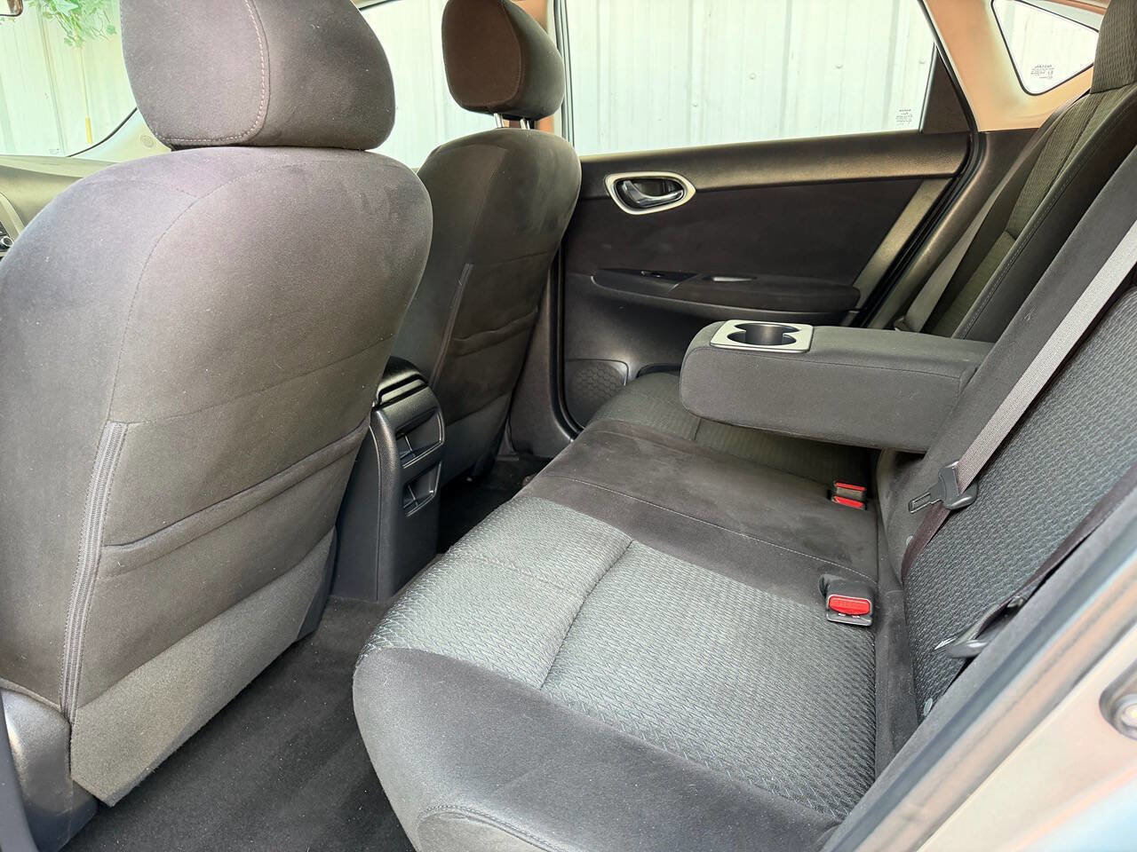 Used 2014 Nissan Sentra SR w/ SR Driver Package FWD image 18
