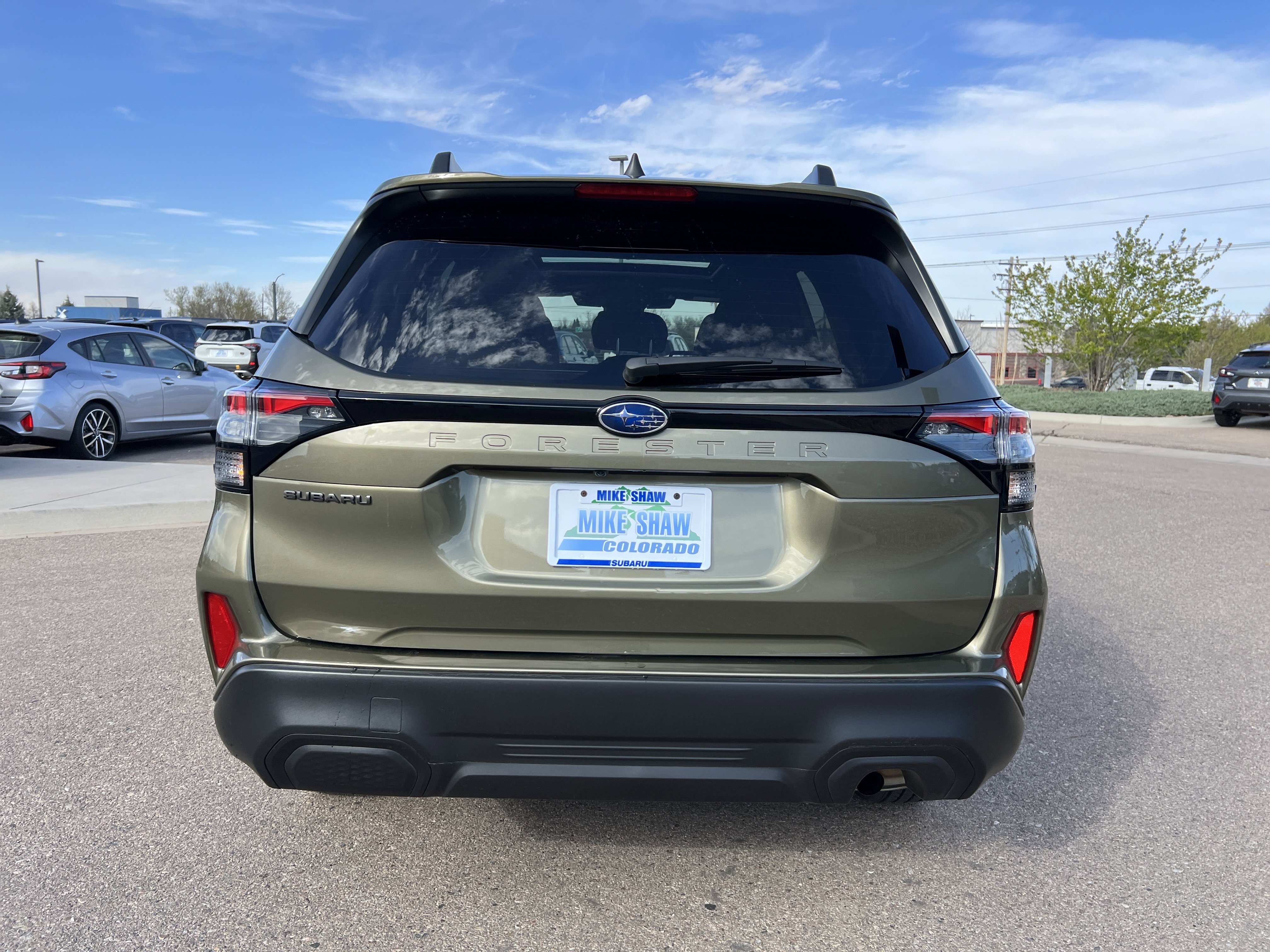 Used 2025 Subaru Forester Premium image 12