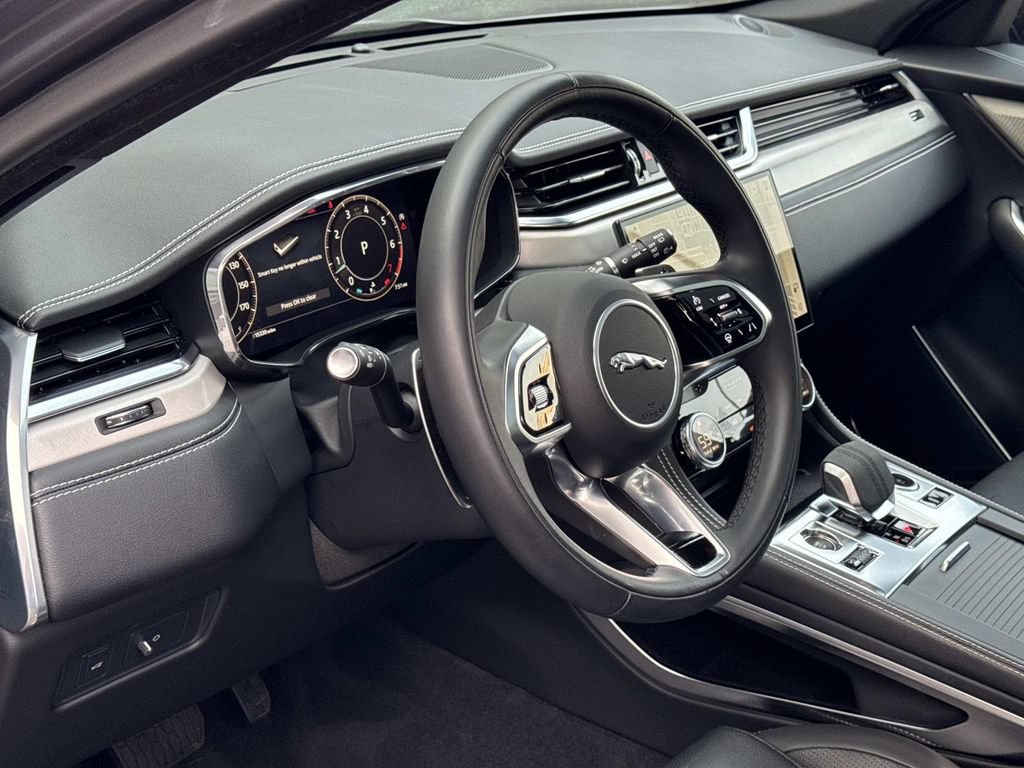 Certified 2024 Jaguar F-PACE R-Dynamic S AWD/4WD image 23